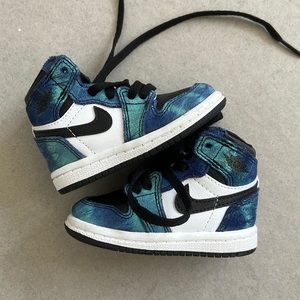 Nike Jordan’s baby shoes size 4C